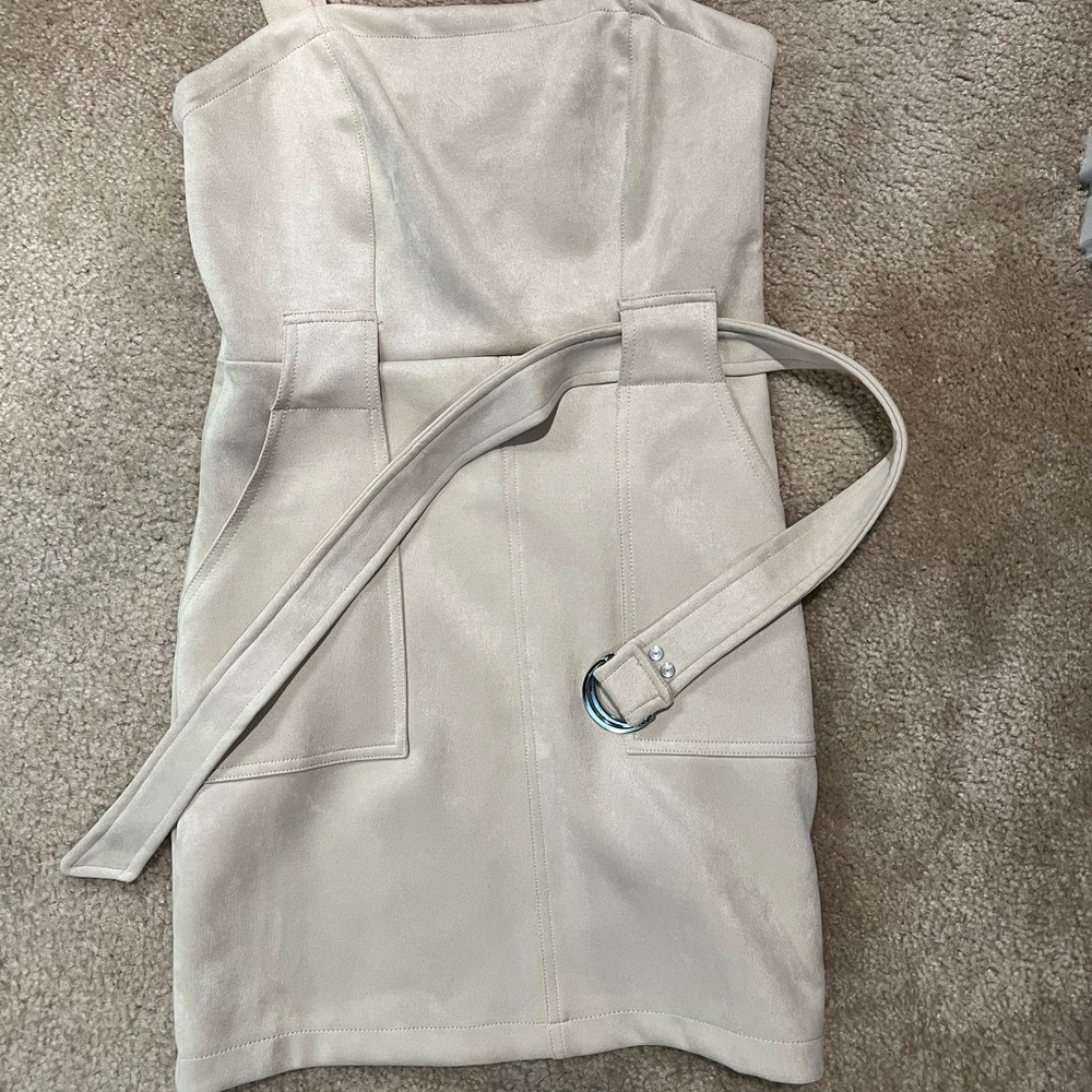 Never wear Bershka dress
